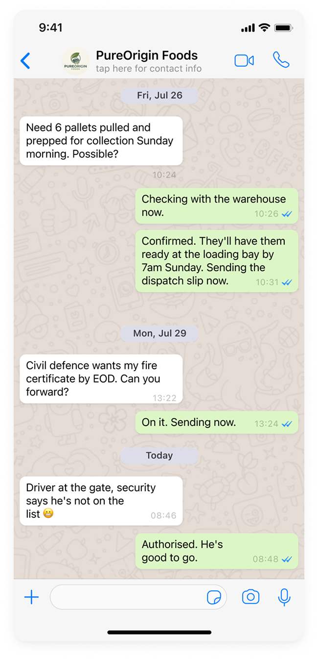 WhatsApp threads between a client and their Cargoz account manager