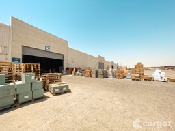 OPEN YARD